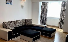 Sunny Central Apartments Suceava